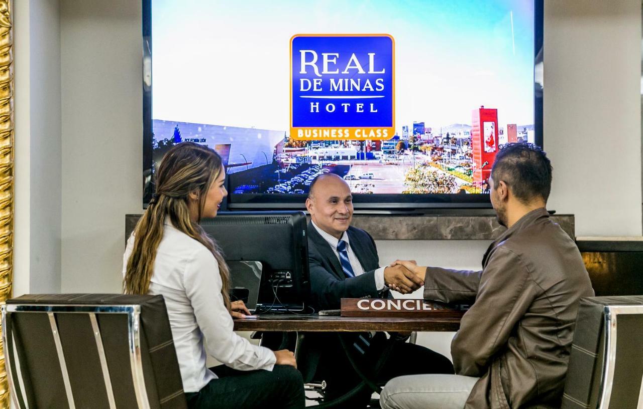 Imperio De Angeles Executive Leon Poliforum Eksteriør bilde